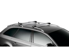 Багажник Thule WingBar Edge 9584 S/M на крыше авто